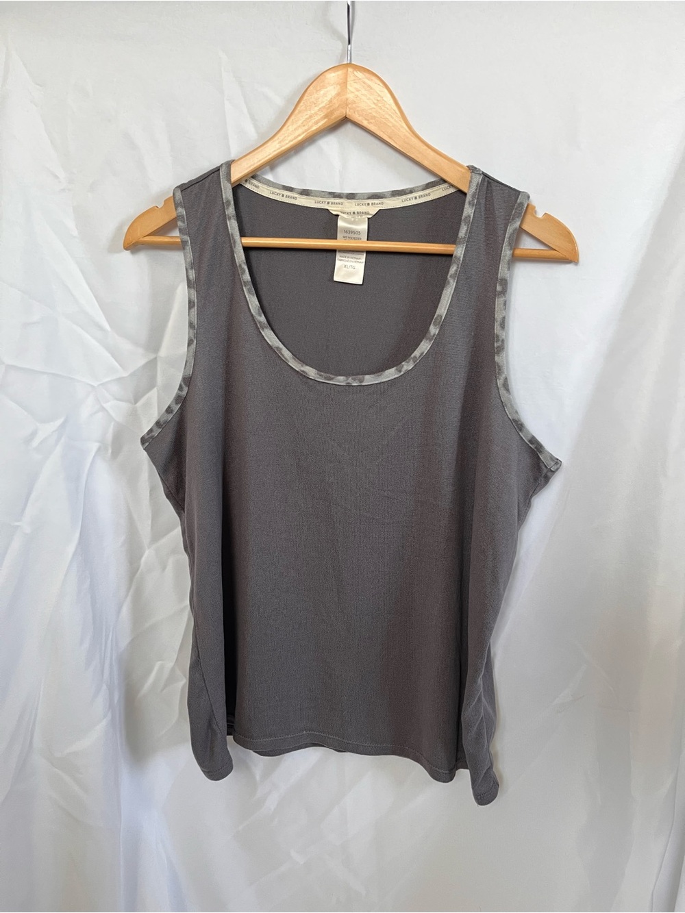 Lucky Brand Gray Scoop Neck Tank with Subtle Trim